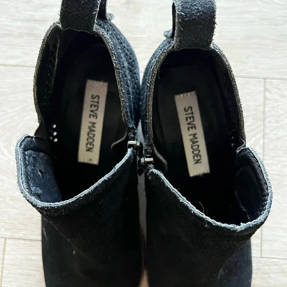 Steve Madden Ankle Booties Black - Women's Size 7.5 - Picture 6 of 9